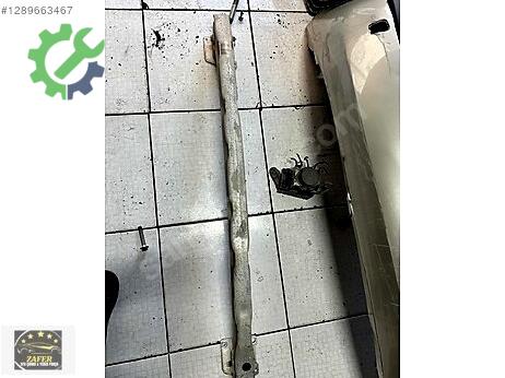 Renault Megane Arka Tampon Demiri çıkma parça