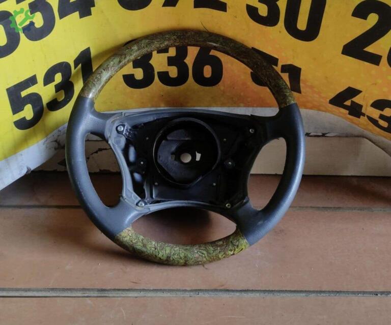 Mercedes-Benz S Serisi Direksiyon Simidi çıkma parça
