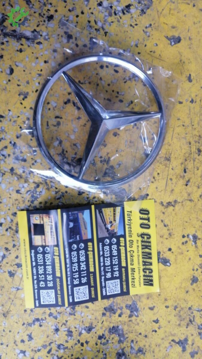 Mercedes-Benz CLA Ön Panjur çıkma parça