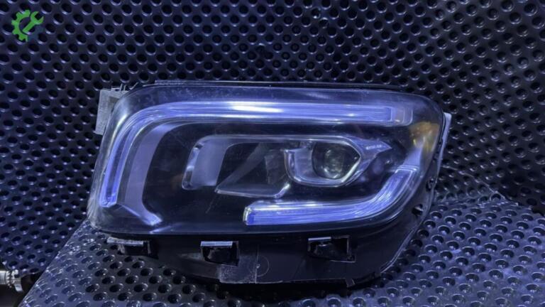 Mercedes-Benz GLB Far çıkma parça