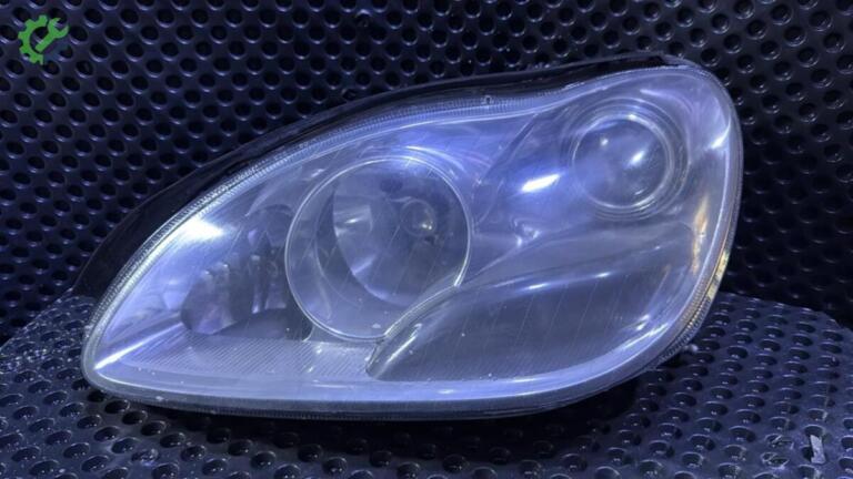 Mercedes-Benz S Serisi Far çıkma parça