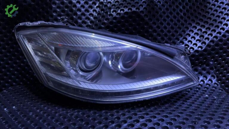 Mercedes-Benz S Serisi Far çıkma parça