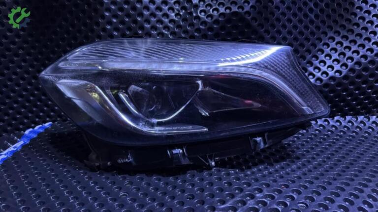 Mercedes-Benz A Serisi Far çıkma parça