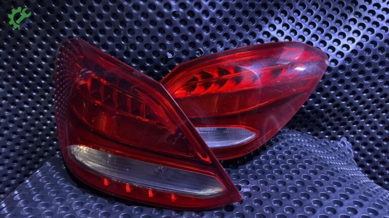 Mercedes-Benz C Serisi Sol Stop çıkma parça