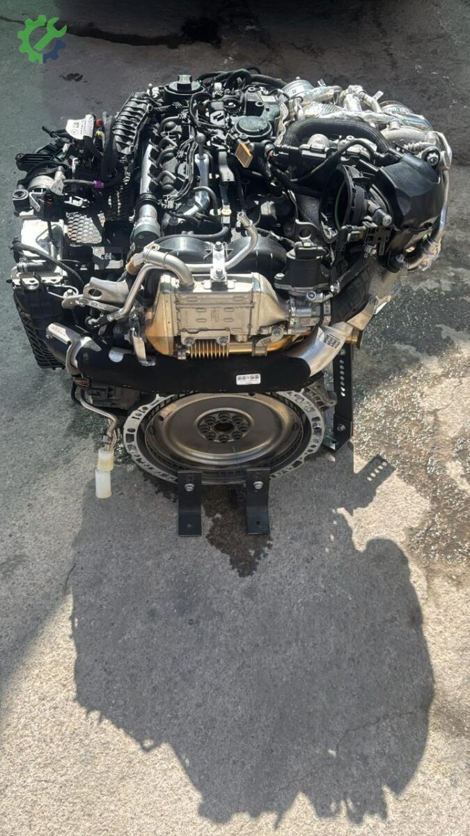 Mercedes-Benz Vito Sandık Motor çıkma parça