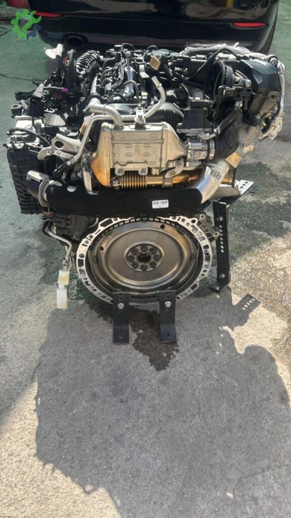 Mercedes-Benz Vito Sandık Motor çıkma parça
