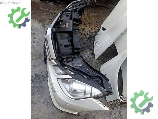 Mercedes-Benz E Ön Panel çıkma parça