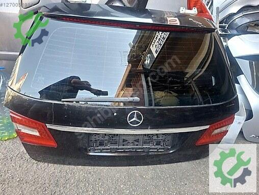 Mercedes-Benz E Bagaj Kapağı çıkma parça