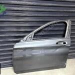 MERCEDES BENZ C SERİSİ W205 FÜME SOL ÖN KAPI UFAK HASARLI