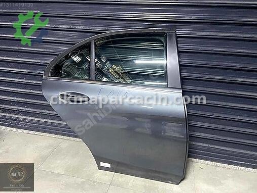 Mercedes-Benz C Sağ Arka Kapı çıkma parça