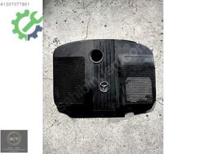 MERCEDES BENZ E SERİSİ W212 MOTOR ÜST KAPAĞI A651 010 21 67