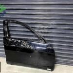MERCEDES BENZ E SERİSİ W212 SAĞ ÖN KAPI SİYAH