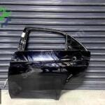 MERCEDES BENZ E SERİSİ W212 SOL ARKA KAPI SİYAH