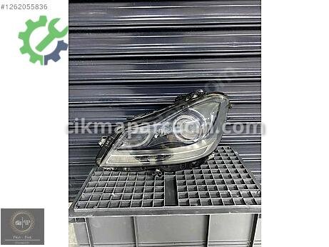 Mercedes-Benz C Sol Ön Far çıkma parça