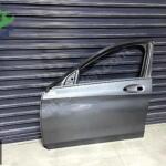 MERCEDES BENZ W205 C SERİSİ FÜME SOL ÖN KAPI