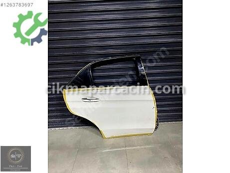 Mercedes-Benz E Sağ Arka Kapı çıkma parça
