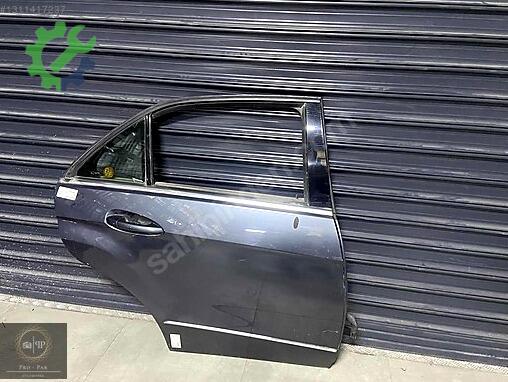 Mercedes-Benz E Sağ Arka Kapı çıkma parça