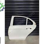 MERCEDES BENZ W213 BEYAZ SOL ARKA KAPI