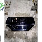 MERCEDES BENZ W221 SİYAH BAGAJ KAPAGI