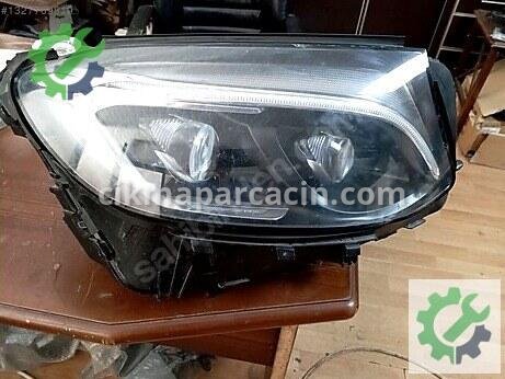 Mercedes-Benz GLC Sağ Ön Far çıkma parça