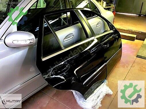Mercedes-Benz ML Sağ Kapı çıkma parça