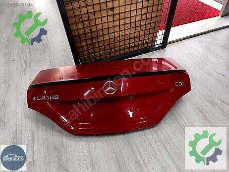 Mercedes-Benz CLA Bagaj Kapağı çıkma parça