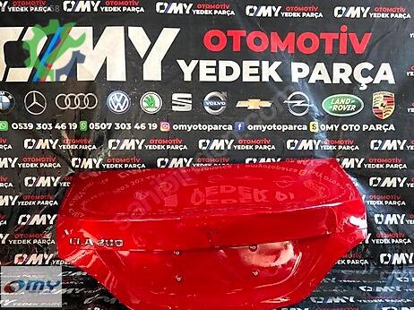 Mercedes-Benz C Bagaj Kapağı çıkma parça