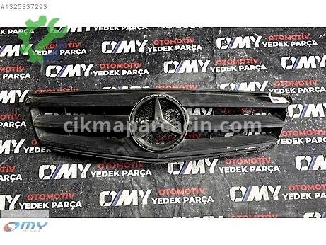 Mercedes-Benz C Ön Panjur çıkma parça