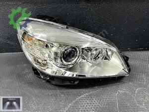 MERCEDES W204 KASA ZENONLU SAĞ FAR ORJİNAL ÇIKMA