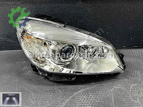 Mercedes-Benz C Sağ Ön Far çıkma parça