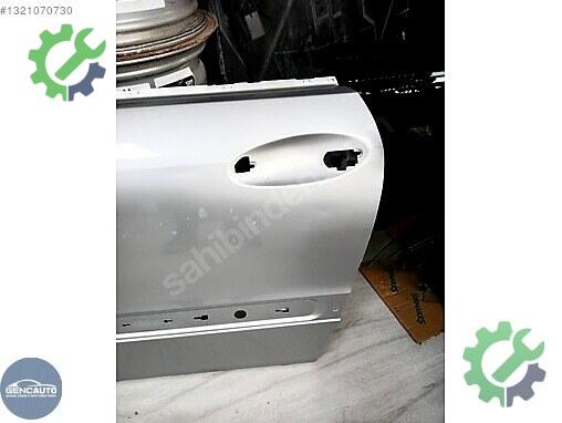 Mercedes-Benz CLK Ön Kapı A2097220516 çıkma parça