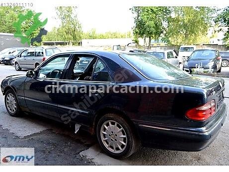 Mercedes-Benz E Sağ Çamurluk çıkma parça