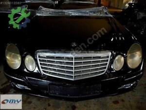 MERCEDES W211 E SERİSİÖN ARKA TAMPON DOLU SİS KAPAKLARI IZGARA