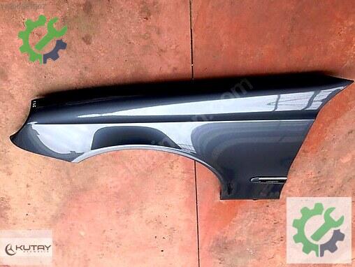 Mercedes-Benz E Sol Çamurluk çıkma parça