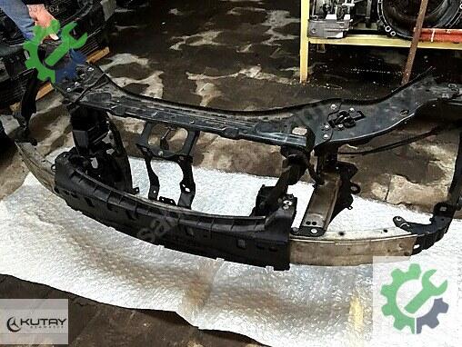 Mercedes-Benz E Ön Panel çıkma parça