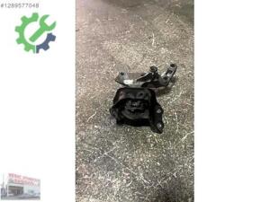 MİCRA K13 MOTOR KULAĞI YAĞLI KULAK