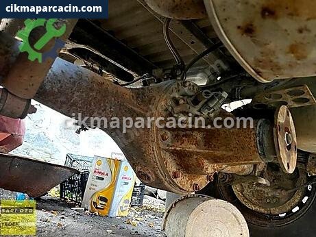 Mitsubishi L 200 Arka Defransiyel çıkma parça
