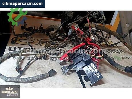 Renault Master Motor Tesisatı çıkma parça