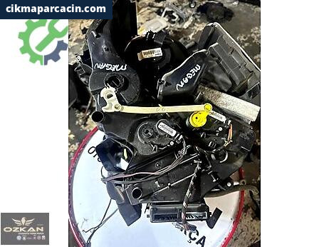 Renault Megane Kalorifer Motoru çıkma parça