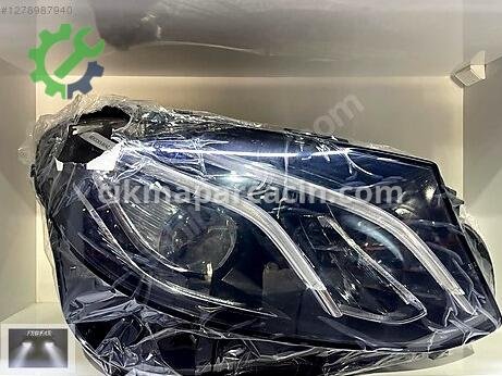 Mercedes-Benz E Sağ Ön Far çıkma parça