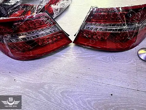Mercedes-Benz E Sağ Arka Stop A2078200264 çıkma parça