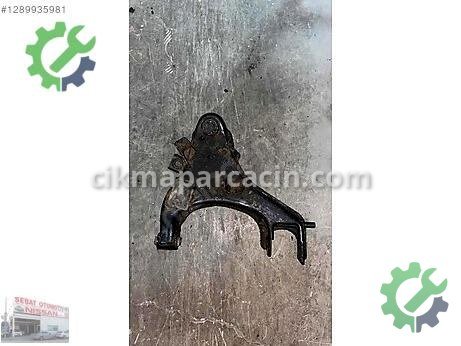 Nissan Navara Taşıyıcı çıkma parça