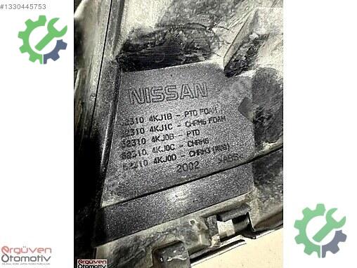 Nissan Navara Ön Panjur 62310-4KJ1B çıkma parça