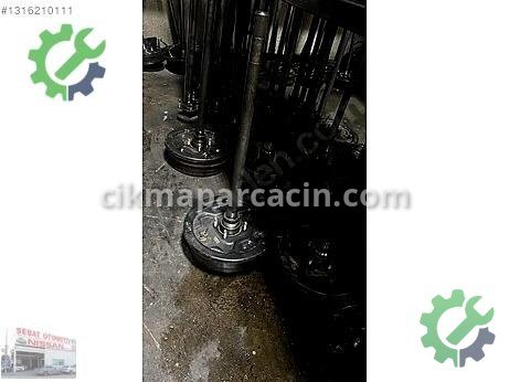 Nissan Navara Aks (Sol) çıkma parça