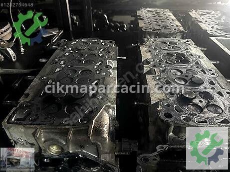 Nissan Skystar Silindir Kapak çıkma parça