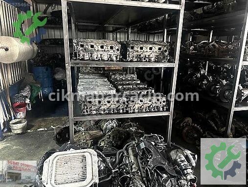 Nissan Skystar Silindir Kapak çıkma parça