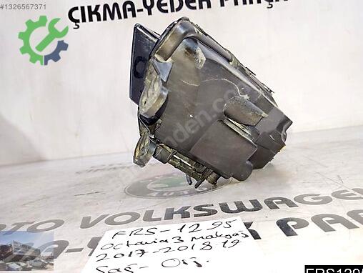 Skoda Octavia Sağ Sis Farı çıkma parça