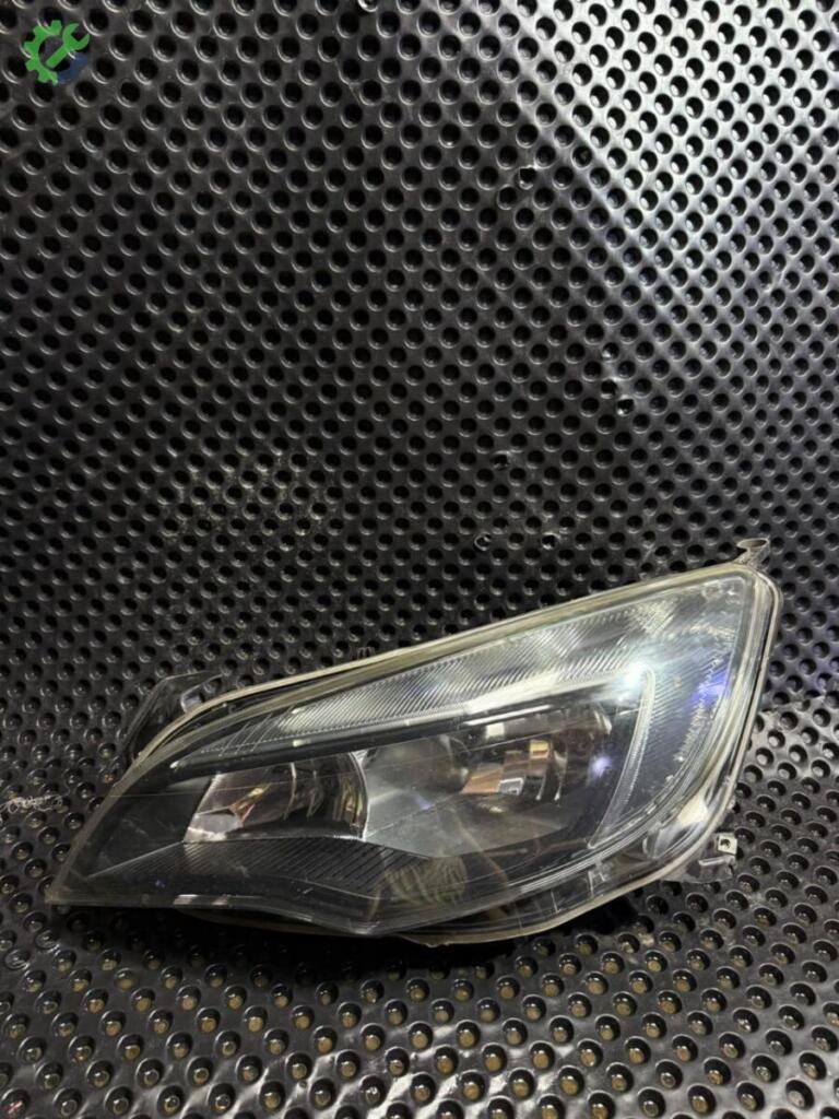 Opel Astra Far çıkma parça