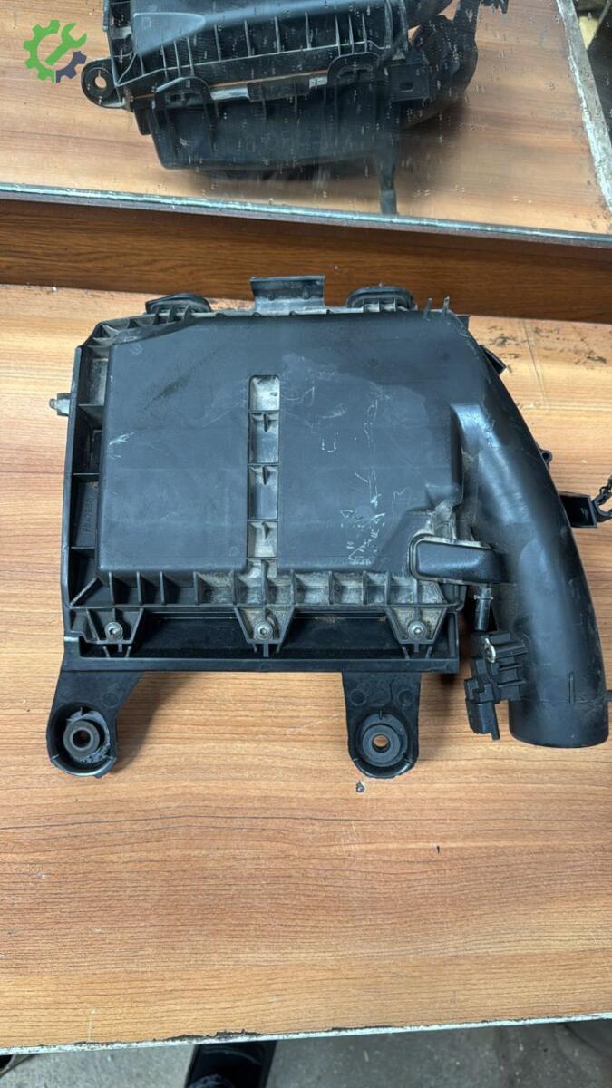 Opel Crossland Hava Filtre Kutusu çıkma parça