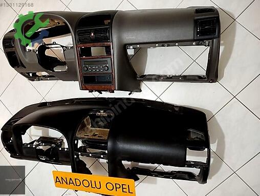 Opel Astra Torpido çıkma parça